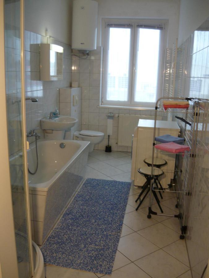 Grosse Wohnung Nossentiner Huette Eksteriør billede